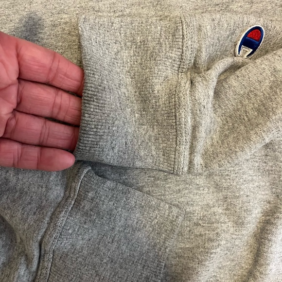 Men’s Champion Gray Hoodie Size XL - Picture 7 of 12